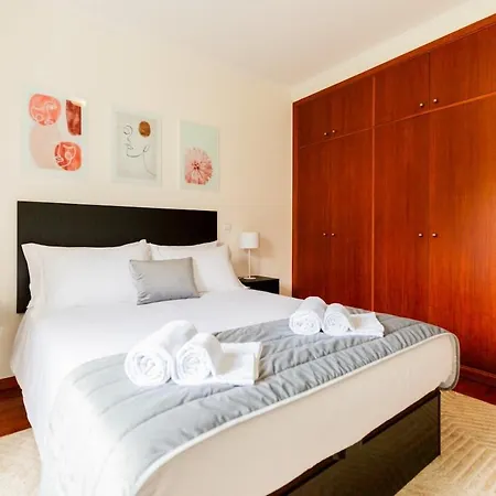 Ivory Breeze By Elysian * Funchal (Madeira)