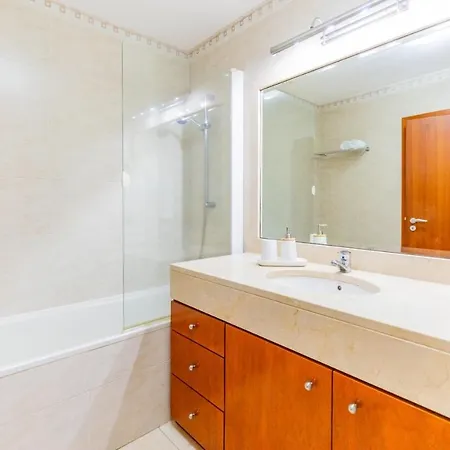 Ivory Breeze By Elysian Daire