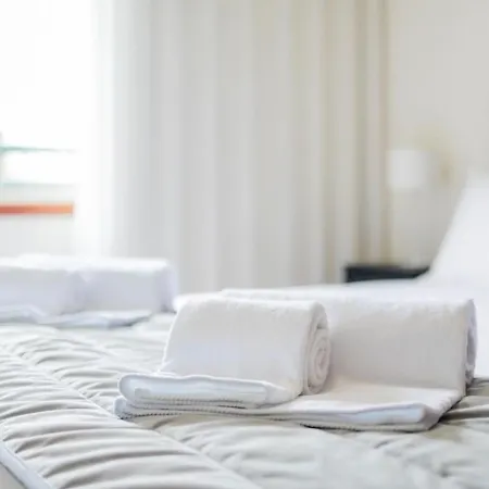 Ivory Breeze By Elysian * Funchal