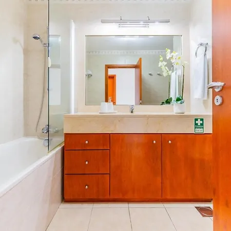 Ivory Breeze By Elysian Appartement Funchal (Madeira)